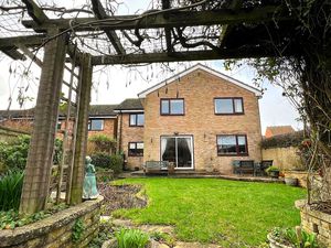 Photo 14- click for photo gallery